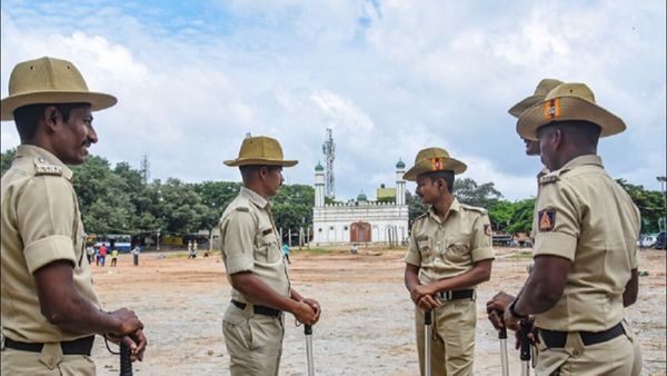 કાવેરી જળ વિવાદ વચ્ચે આજે કર્ણાટક બંધ, બેંગલુરુની બધી સ્કૂલો-કૉલેજોમાં રજા