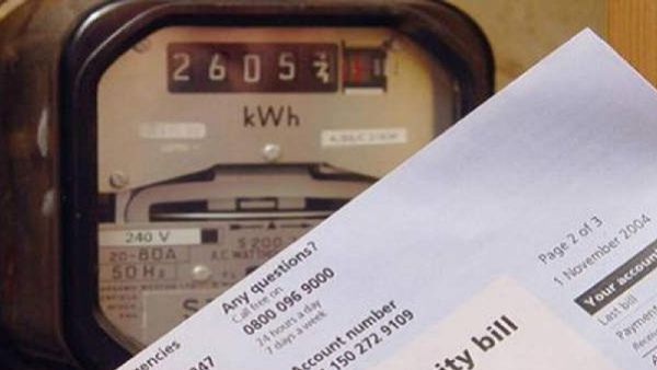 વધારે લાઈટ બીલથી પરેશાન છો? આટલુ કરો બીલ અડધુ થઈ જશે