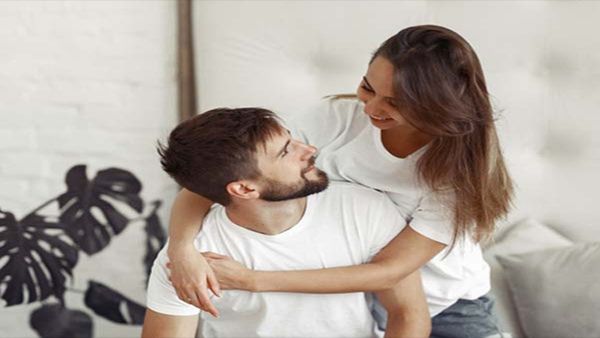 Relationship Advice : વિપરિત સ્વભાવના કારણે થાય છે ડખો, આ રીતે સંભાળો સંબંધ
