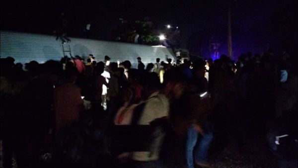Buxar Train Accident: બક્સરમાં નૉર્થ ઈસ્ટના 21 ડબ્બા ખડી પડ્યા, 4ના મોત, 100થી વધુ ઘાયલ, હેલ્પલાઈન નંબર જાહેર