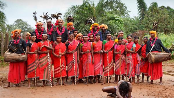 ભારતની આ જનજાતિઓ શહેરોથી પણ મોર્ડન છે, લીવ ઈન અને મહિલાઓને મળે છે ગમતો વ્યક્તિ પસંદ કરવાનો અધિકાર