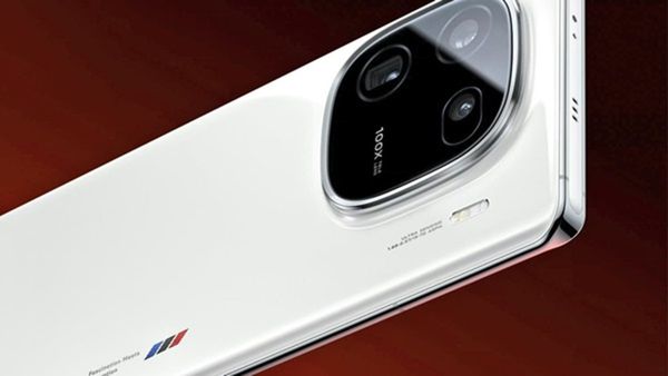 iQOO 12ની પહેલી ઝલક સામે આવી, જોરદાર છે સ્પેશિફિકેશન અને ડિઝાઈન, જાણો કિંમત