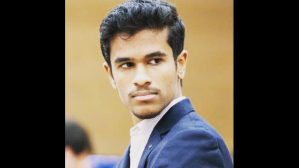 કોણ છે 24 વર્ષીય કાર્તિકેયન મુરલી, જેણે દુનિયાના નંબર વન ચેસ પ્લેયર મેગ્નસ કાર્લસનને હરાવ્યો