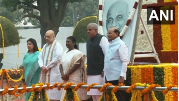 સરદાર પટેલની આજે જન્મજયંતિ, પીએમ મોદીએ કર્યા નમન, રાષ્ટ્રપતિ મૂર્મુ-ગૃહમંત્રી અમિત શાહે અર્પણ કર્યા પુષ્પ