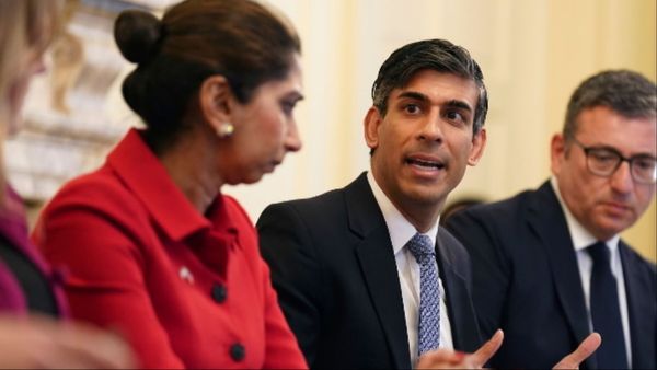 યુકેની પેટાચૂંટણીમાં ઋષિ સુનકની પાર્ટી કન્ઝર્વેટિવની હાર