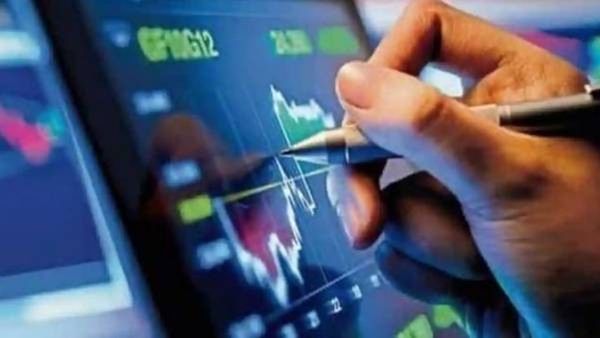 Stock Market Update: સેન્સેક્સમાં 800 પોઇન્ટનો ઘટાડો, રોકાણકારોના 5.78 લાખ કરોડ રૂપિયા ધોવાયા