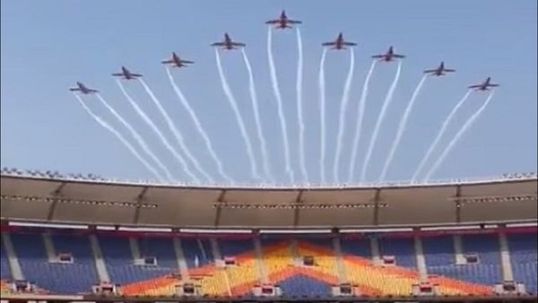 Video: વર્લ્ડ કપ ફાઈનલ પહેલા દેખાઈ એર શોની ઝલક, નરેન્દ્ર મોદી સ્ટેડિયમ ઉપર કરાયા અદ્ભૂત કરતબ