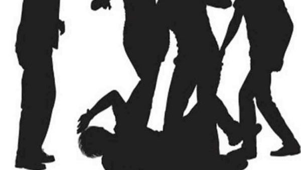 મોરબી: દલિત પર વધ્યા અત્યાચાર, પગારના બદલામાં મળ્યો માર, મહિલા બોસે ચટાવ્યા ચંપલ