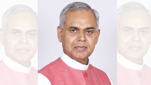 દિવાળી અને નૂતન વર્ષે રાજ્યપાલ આચાર્ય દેવવ્રતે શુભેચ્છા પાઠવી