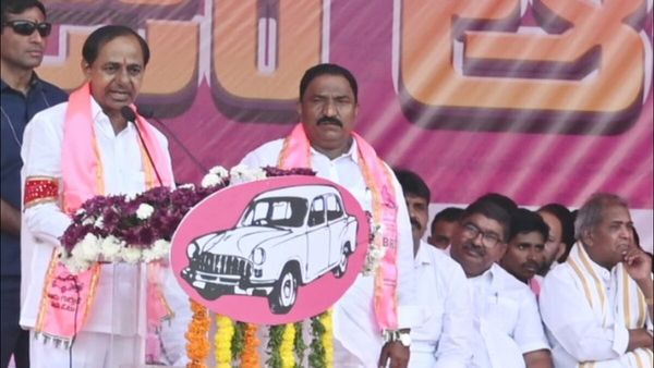 તેલંગાનાઃ 'કોંગ્રેસ પાસે એક ડઝન મુખ્યમંત્રી પદના ઉમેદવાર', CM કેસીઆરે ચૂંટણી રેલીમાં સાધ્યુ નિશાન