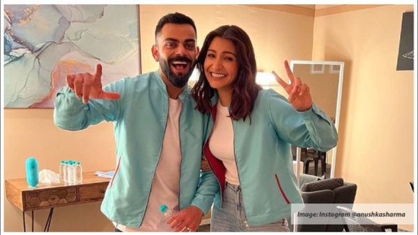 Virat Kohli Net Worth: વિરાટ કે અનુષ્કા, જાણો કોની આવક છે વધુ, બંનેની કુલ સંપત્તિ જાણીને ઉડી જશે હોશ