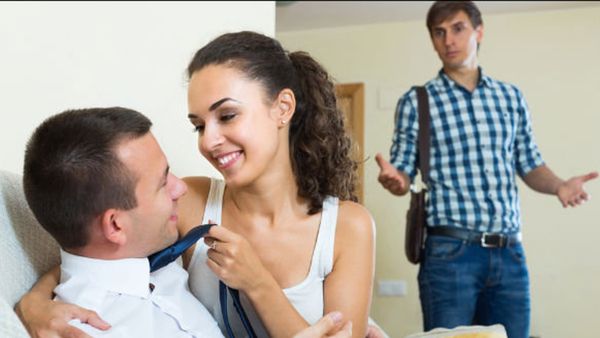 દુનિયાની 50 ટકા મહિલાઓ રાખે છે વધુ એક ખાનગી પાર્ટનર, સર્વેમાં ચૌકાવનારો ખુલાસો