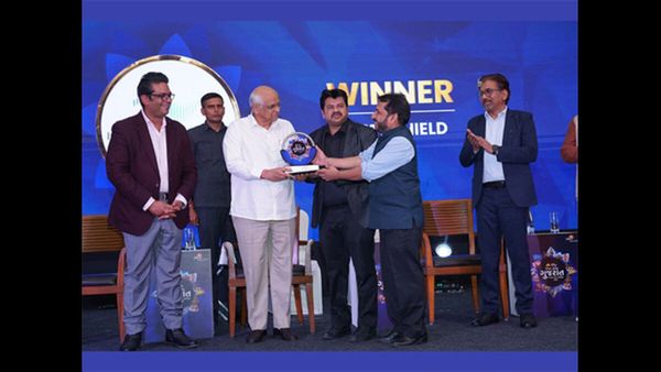 CM ભૂપેન્દ્ર પટેલે જેમ્સ ઑફ ગુજરાતમાં શ્રેષ્ઠ ઈનોવેશન ટેકનોલૉજી અવૉર્ડથી ઈન્સ્ટાશિલ્ડનું કર્યુ સમ્માન