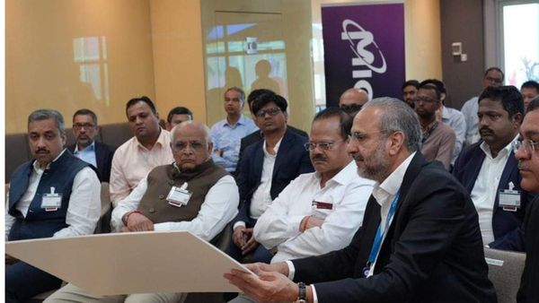 મુખ્યમંત્રી ભૂપેન્દ્ર પટેલ સિંગાપોરના પ્રવાસે, માઇક્રોન પ્લાન્ટની મુલાકાત કરી