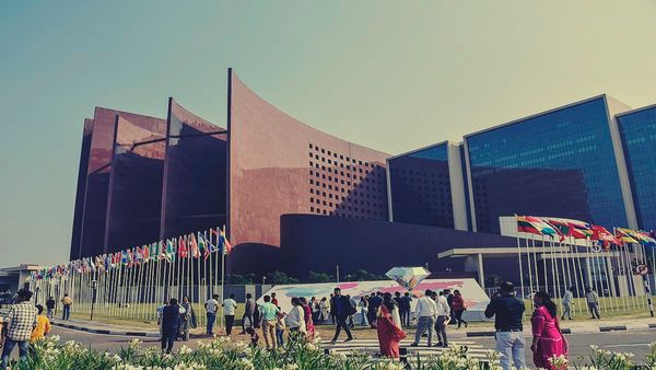 ગુજરાતના હીરા ઉદ્યોગનું ટર્નઓવર રૂપિયા 2 લાખ કરોડ લઇ જશે નવો બુર્સ સેટ