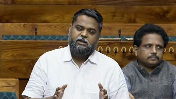 ડીએમકે નેતાનો બીજેપી પર આકરો પ્રહાર, કહ્યું-બીજેપી માત્ર ગૌમુત્ર વાળા રાજ્યોમાં ચૂંટણી જીતે છે