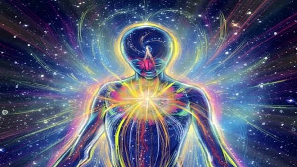 મૃતકના કપડાં કેમ ના પહેરવાં જોઈએ? ગરુડ પુરાણમાં જાણો શું કહ્યું