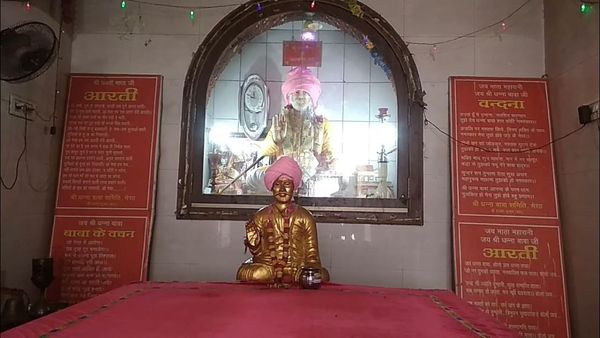 આ મંદિરમાં ભગવાનને ચડે છે સિગારેટ સાથે દારૂ, સદીઓથી ચાલી રહી છે પરંપરા