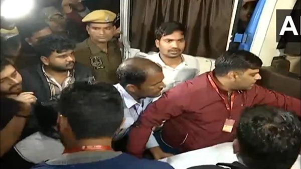 કરણી સેનાધ્યક્ષ સુખદેવ સિંહ ગોગામેડીના આજે અંતિમ સંસ્કાર, SHO-કૉન્સ્ટેબલ સસ્પેન્ડ, રાજસ્થાનમાં ભારેલો અગ્નિ