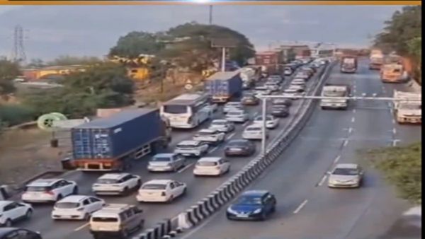 ટ્રકચાલકોના વિરોધ: સામખિયાળી હાઈવે પર 25 કિમી ટ્રાફિક જામ