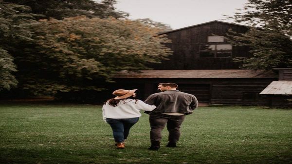 Relationship tips: સંબંધોમાં કડવાશ વધવાના કારણો અને ઉપાય