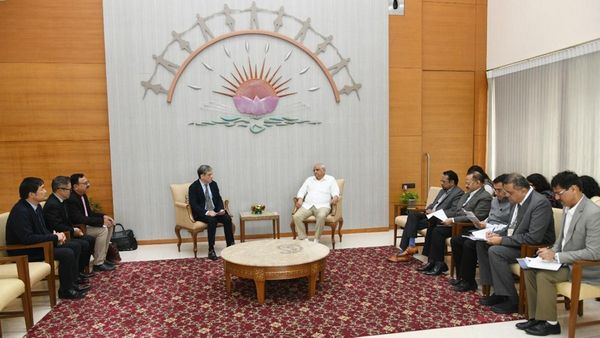 VGGS 2024: JETROના એક્ઝિક્યુટિવ વાઈસ પ્રેસિડેન્ટ અને CM વચ્ચે બેઠક યોજાઇ