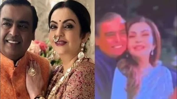 મુકેશ અંબાણી અને નીતા અંબાણીનો ડાંસ વીડિયો વાયરલ, 'પ્યાર હુઆ ઈકરાર હુઆ' પર જોરદાર થીરક્યા