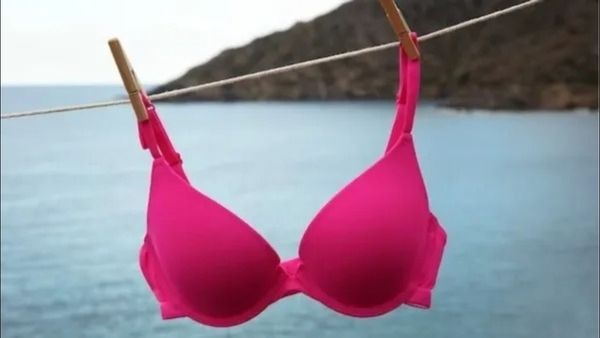 ગરમીમાં બ્રા પહેરતી વખતે આ ભૂલ ક્યારેય ના કરતા, જાણી લો આ ભયંકર અંજામ