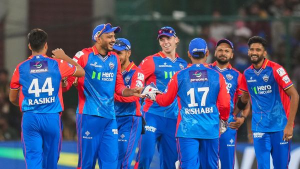 MI vs DC : મુંબઈની વધુ એક હાર, દિલ્હી 10 પોઈન્ટ સાથે પ્લેઓફની રેસમાં બરકરાર