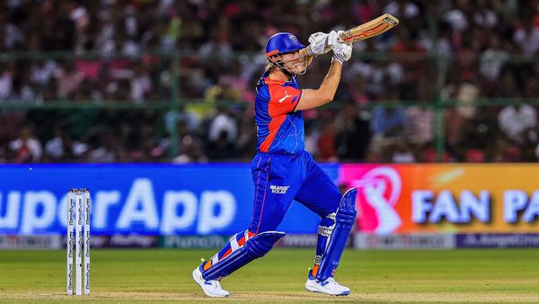 IPL 2024 : શરૂઆતથી જ લડખડાયેલી Delhi Capitals ને મોટો ઝટકો, સ્ટાર ખેલાડી ટીમ છોડીને દેશ પરત ફર્યો