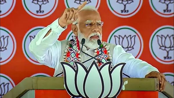 પીએમ મોદીનો રાહુલ ગાંધીને સવાલ, હવે અદાણી-અંબાણીને ગાળો કેમ નથી દેતા? બોલો - કેટલા બોરી રુપિયા આવ્યા?