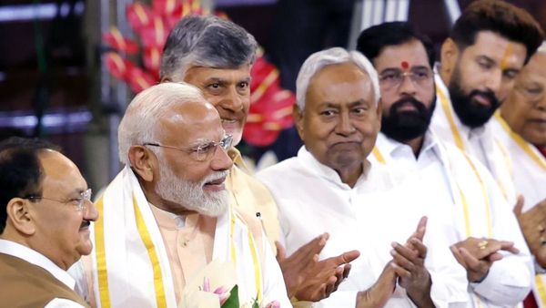 નરેન્દ્ર મોદીની સાથે 30 મંત્રીઓ પણ આજે શપથ લેશેઃ સૂત્રો