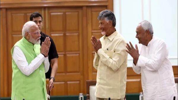 NDA સાથે મજબૂતી સાથે ઉભા દેખાયા નીતિશ કુમાર, નરેન્દ્ર મોદીને કહ્યુ - 'જલદી કરો'