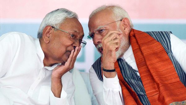 Lok Sabha Election Result 2024 : બીજેપીની નબળી સ્થિતી વચ્ચે કોંગ્રેસના સંપર્કમાં નીતિશ કુમાર