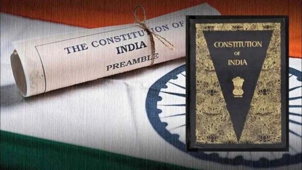 બંધારણ પર મચેલા હોબાળા વચ્ચે કેન્દ્રનો નવો પ્લાન, 'આપણુ બંધારણ, આપણુ સમ્માન' નામથી પોર્ટલ કરશે લૉન્ચ
