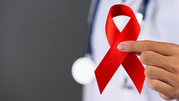 HIV : કોઈને એઈડ્સ થાય તો કેટલા દિવસ જીવતા રહે? જાણો શું કહે છે જાણકારો?