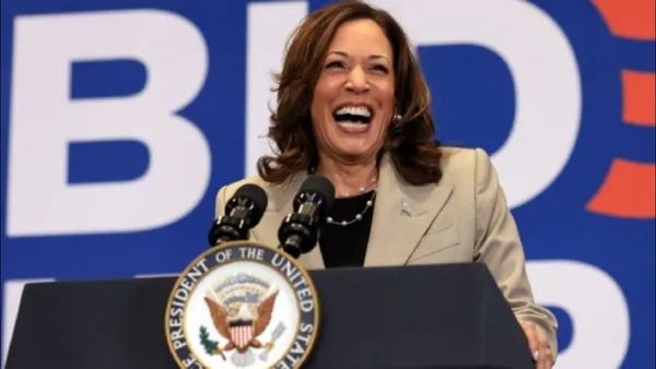 રાષ્ટ્રપતિ પદ માટે ડેમોક્રેટિક પાર્ટીનુ નૉમિનેશન કમાવા અને જીતવા માંગુ છુઃ કમલા હેરિસ