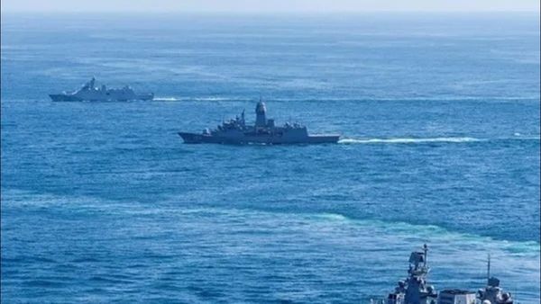 ઓમાન પાસે સમુદ્રમાં ડૂબ્યુ જહાજ, 13 ભારતીય સહિત 16 ક્રૂ સભ્યોની શોધખોળ શરુ