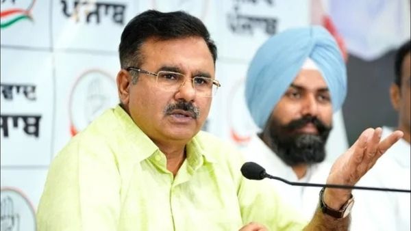 કોંગ્રેસ પ્રવકતાએ મરાઠી પુરુષો પર કરી વાંધાજનક ટિપ્પણી, આખા મહારાષ્ટ્રમાં ફેલાયો આક્રોશ, ઉદ્ધવ-પવાર પણ ઘેરાયા