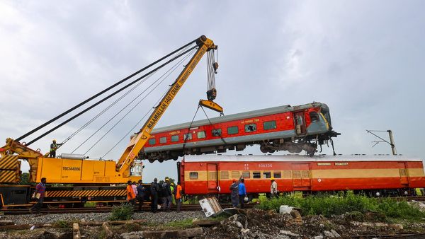 Bagmati Express Accident : બાગમતિ ટ્રેન અકસ્માત જાણી જોઈને કરાવાયો? NIA એ તપાસ શરૂ કરી