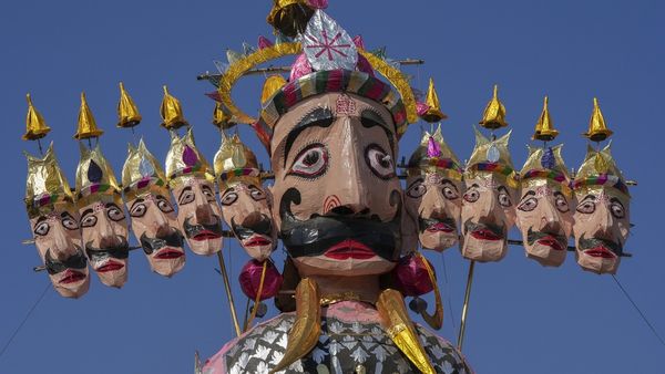 દશેરાનું ધાર્મિક મહત્વ અને આધુનિક સમયમાં તેની મહિમા