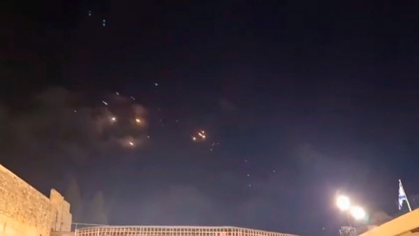 Iran-Israel War : ઈરાનના કાફલામાં કુલ કેટલી મિસાઈલ? જાણો ઇઝરાયેલમાં કઈ મિસાઈલોએ તબાહી મચાવી?