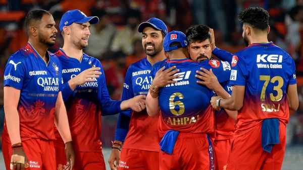 IPL 2025 : RCB ના નવા કેપ્ટન કોણ હશે? જાણો કોહલી સાથે રેસમાં કોના કોના નામ?