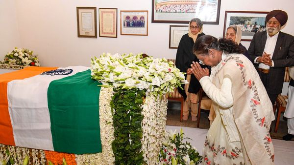 Manmohan singh funeral : રાજઘાટ પર કેવી રીતે થાય છે કોઈના અંતિમ સંસ્કાર? જાણો પ્રોટોકોલ