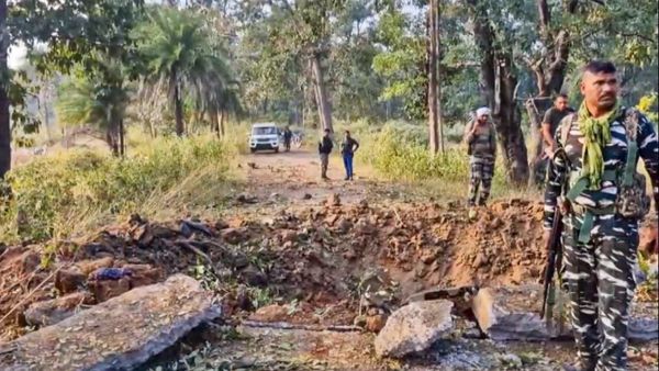 Ied blast in bijapur : શું હોય છે IED? જાણો કેમ નક્સલીઓ હુમલા માટે તેનો ઉપયોગ કરે છે?