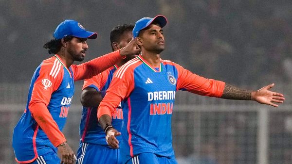 IND vs ENG : ભારત માટે ઈંગ્લેન્ડ ઘુંટણીએ, પહેલા T20 માં ભારતની આસાન જીત