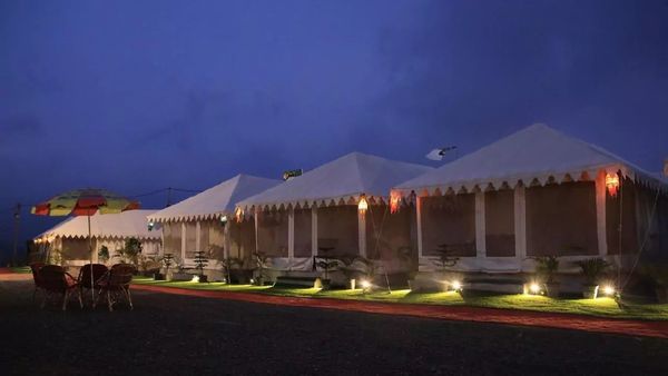 Maha Kumbh Gram Luxury Tent : લક્ઝરી ટેન્ટમાં રોકાવ અને મહા કુંભનો આનંદ લો, જાણી લો ભાડુ અને બુકિંગ પ્રક્રિયા