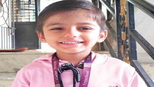 બારડોલીમાં રખડતા શ્વાનને કારણે 4 વર્ષના બાળકનું મોત, કરડ્યાના 10 દિવસ બાદ હડકવાના લક્ષણ દેખાયા