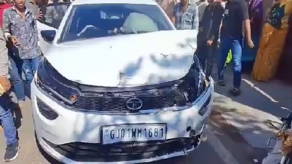 અમદાવાદમાં પોલીસની નેમપેલ્ટ વાળી કારે ટક્કર મારતા 11 વર્ષના બાળકનું મોત, ડ્રાઈવર નશામાં હોવાની આશંકા