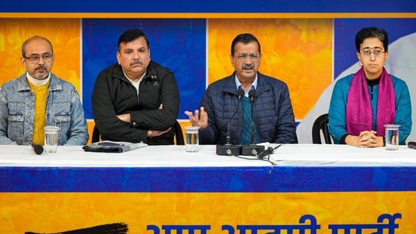 Delhi Election 2025 : દિલ્હીમાં આમ આદમી પાર્ટી માટે ચૂંટણી મુશ્કેલ થઈ ગઈ છે? આ રહ્યાં 5 કારણ